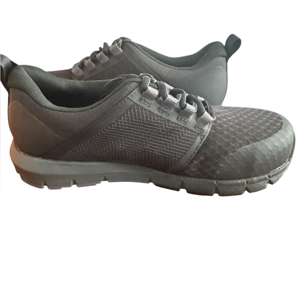 Women’s Timberland Pro Radius Safety Toe Shoes Size 8.5 NIB